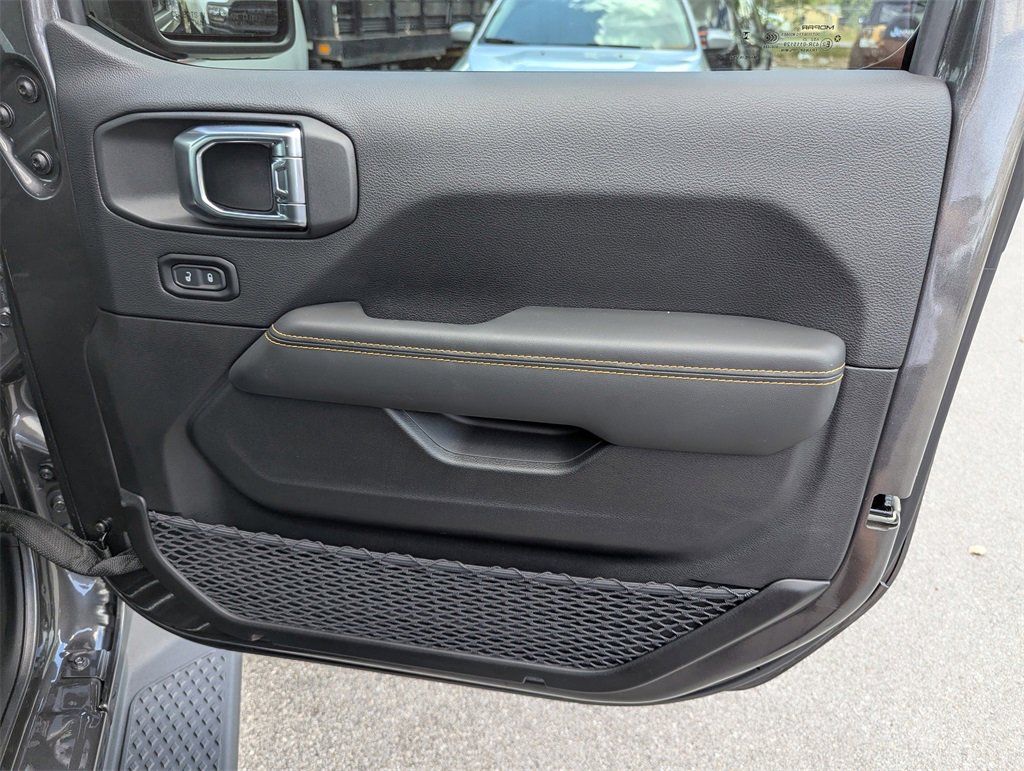 New 2025 Jeep Gladiator Sport image 34