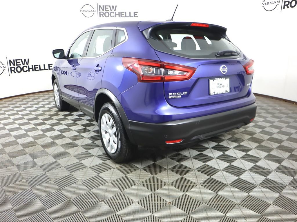 Certified 2020 Nissan Rogue Sport S image 5