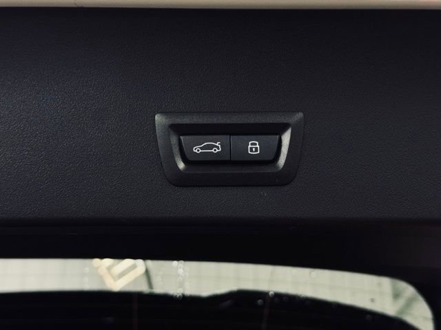 Used 2026 BMW X3 xDrive30 w/ Premium Package image 11