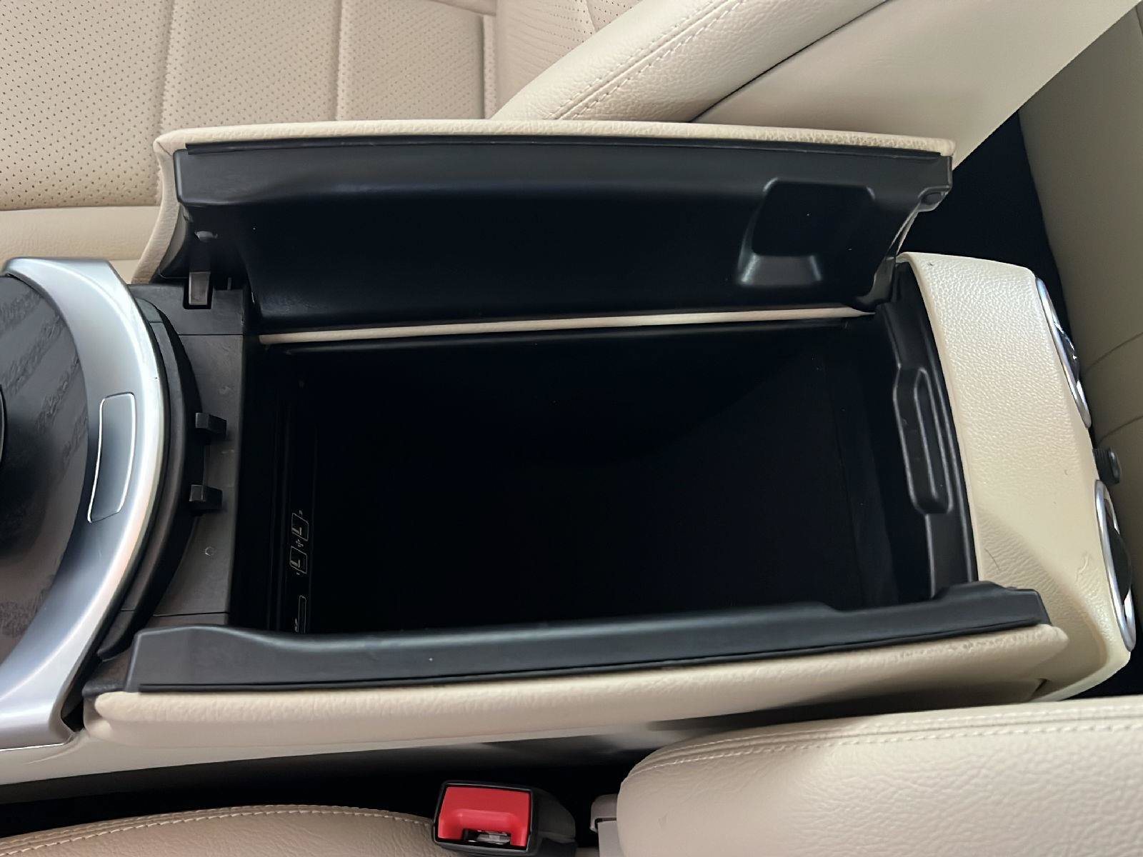 Used 2019 Mercedes-Benz GLC 300 4MATIC image 20