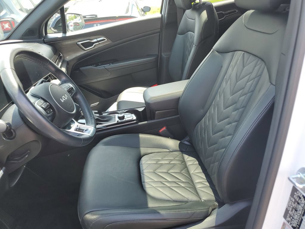 Used 2024 Kia Sportage X-Line w/ X-Line Premium Package AWD/4WD image 17