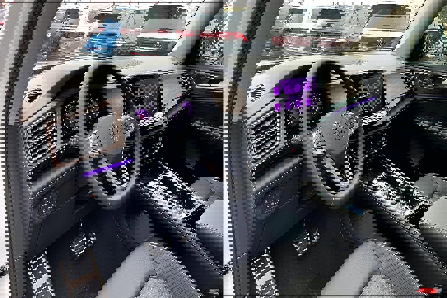 New 2026 Volkswagen Atlas SEL Premium R-Line image 8