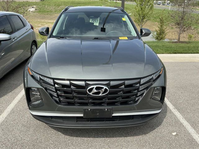 Used 2022 Hyundai Tucson SEL image 2