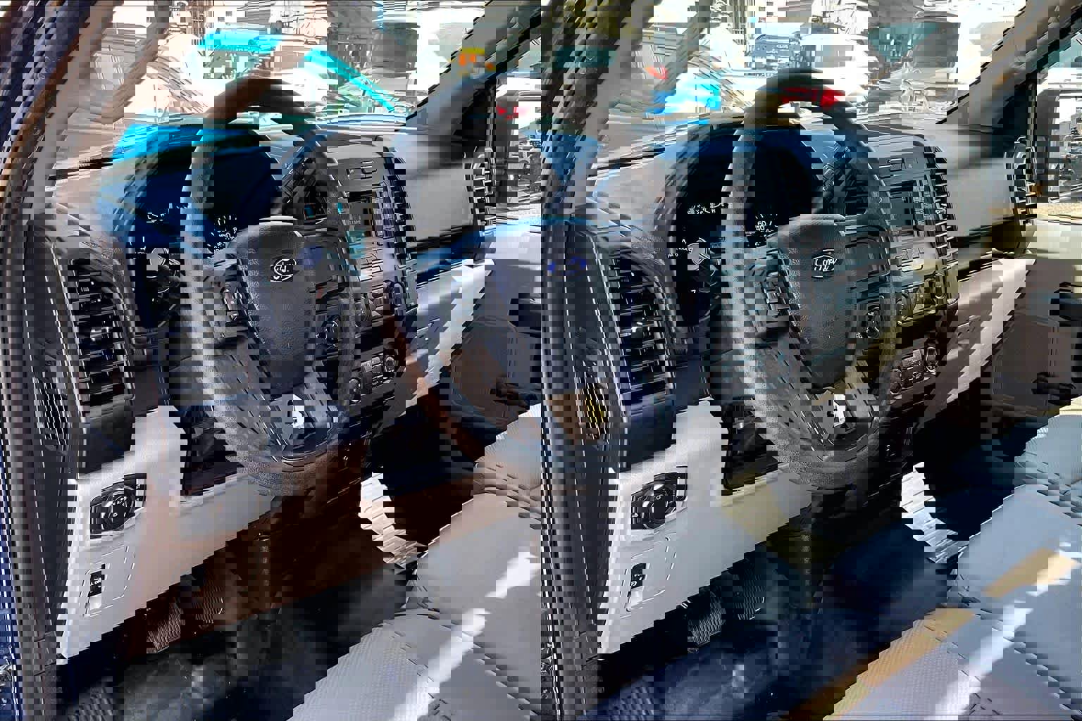 Used 2020 Ford F150 XL image 18