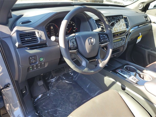 New 2026 Honda Ridgeline Black Edition image 9