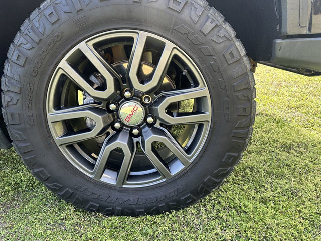 Used 2021 GMC Sierra 1500 AT4 w/ AT4 Value Package image 21