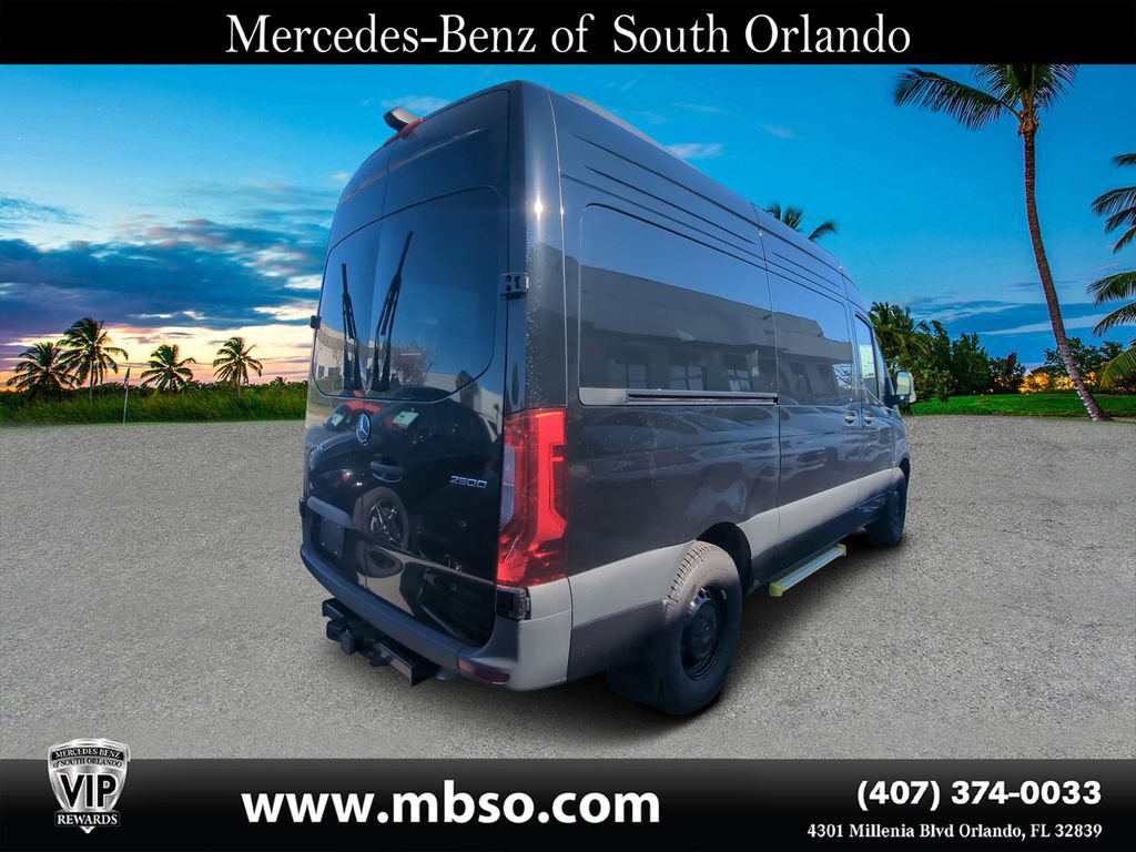 Used 2025 Mercedes-Benz Sprinter 2500 image 15
