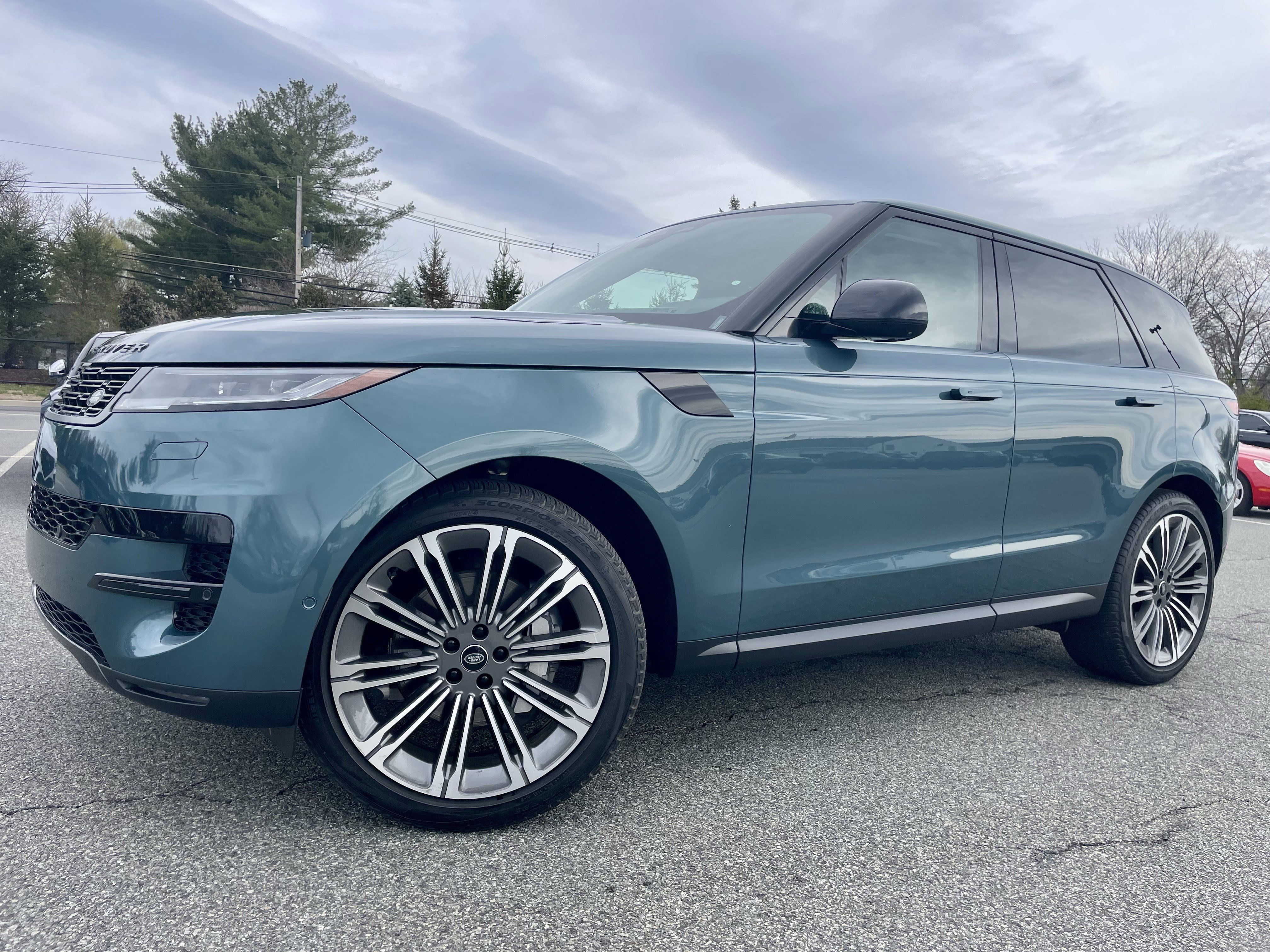 Certified 2024 Land Rover Range Rover Sport SE image 36