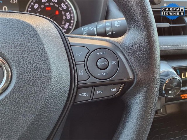 Used 2022 Toyota RAV4 XLE image 23