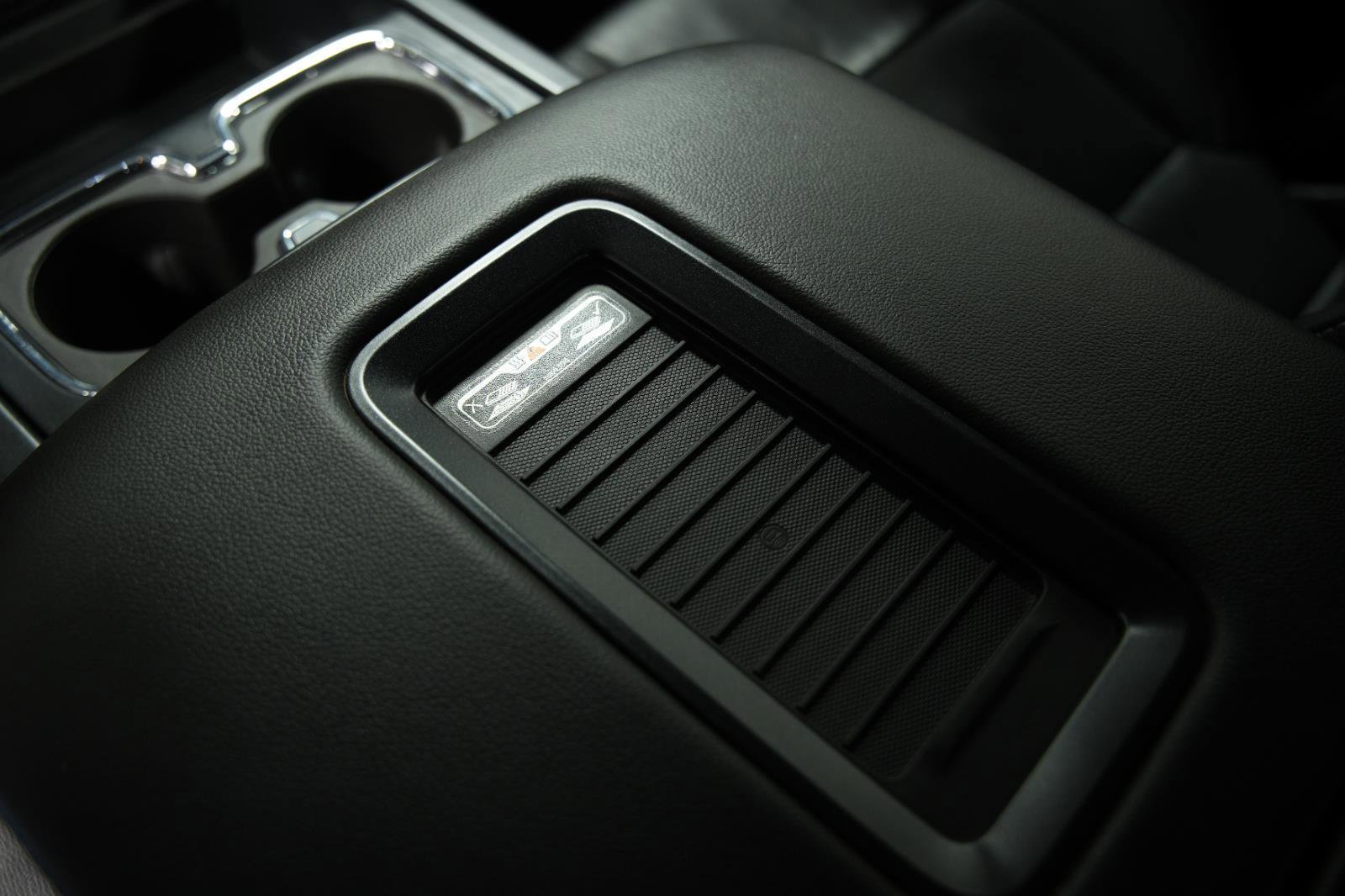 Used 2017 Chevrolet Silverado 1500 LTZ w/ Sport Package image 38