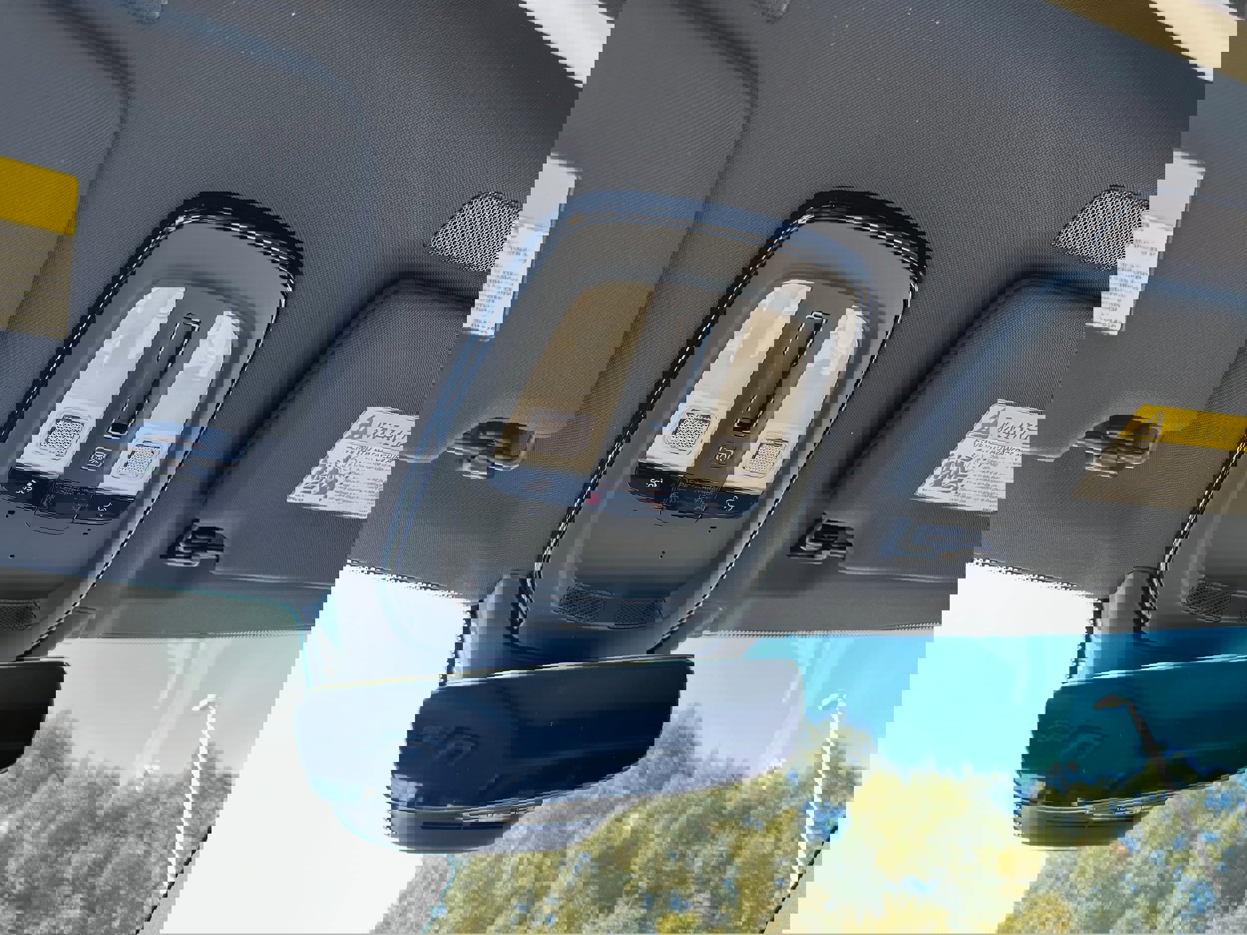 New 2026 Volvo XC90 B6 Plus w/ Protection Package Premier image 18