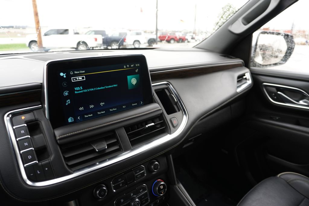 Used 2023 Chevrolet Suburban Premier image 20