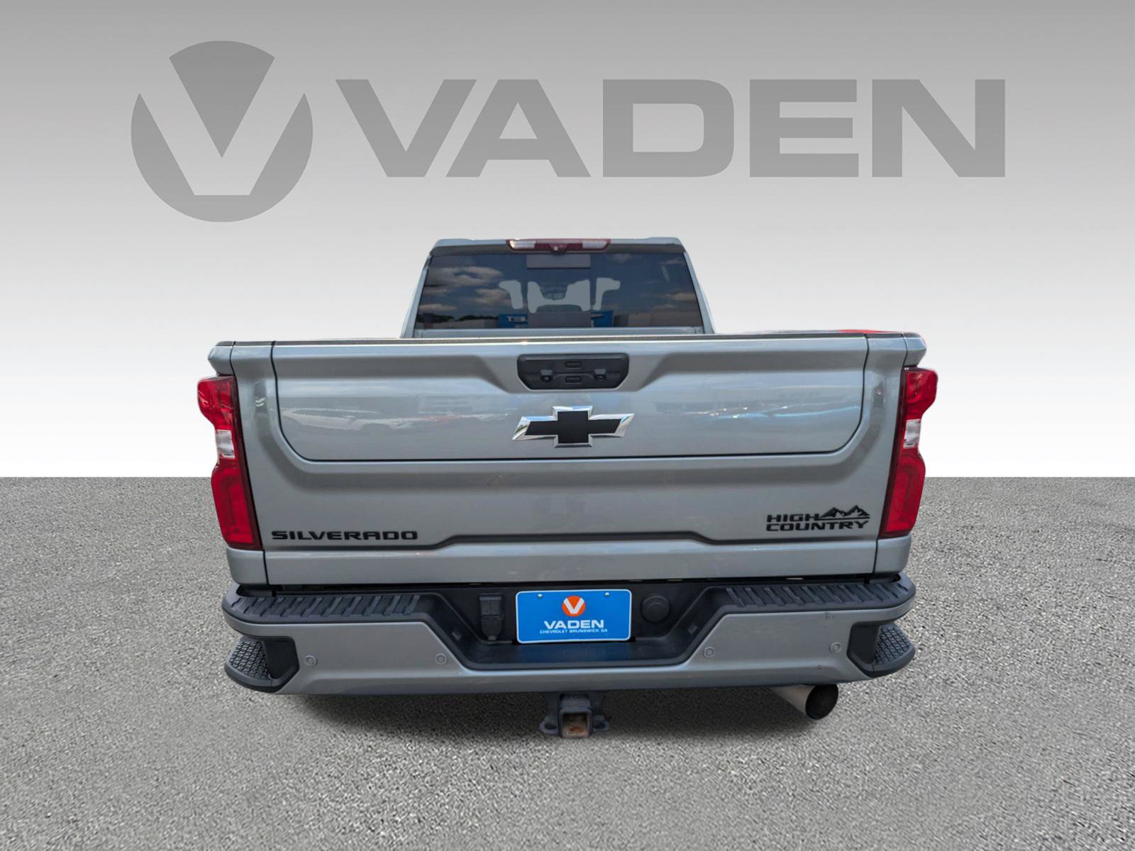 Certified 2024 Chevrolet Silverado 3500 High Country w/ High Country Premium Package AWD/4WD image 26