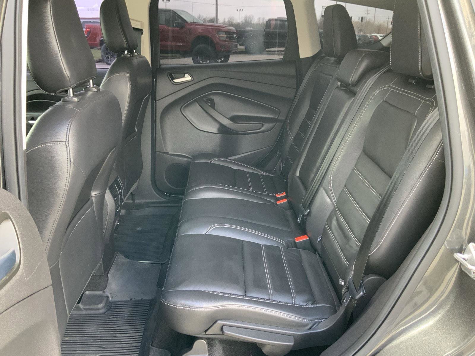 Used 2018 Ford Escape SEL image 49