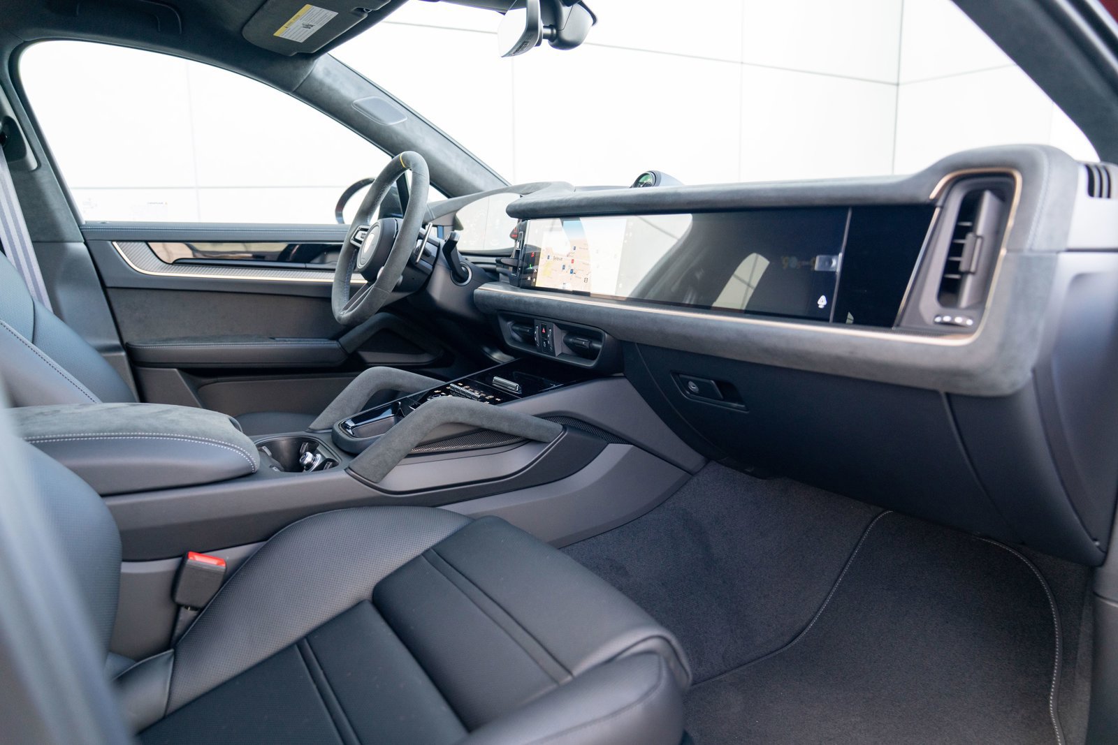 New 2026 Porsche Cayenne Turbo GT AWD/4WD image 23