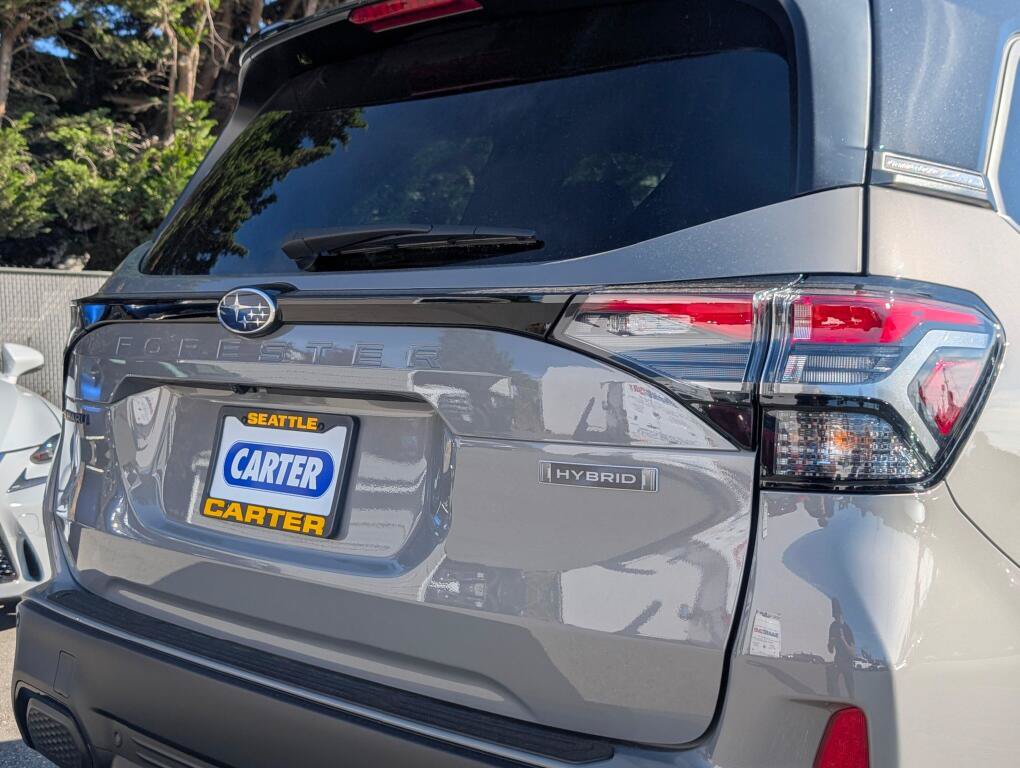New 2026 Subaru Forester Touring AWD/4WD image 17