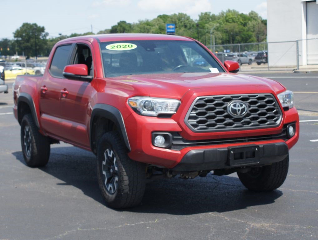Used 2020 Toyota Tacoma TRD Off-Road AWD/4WD image 22
