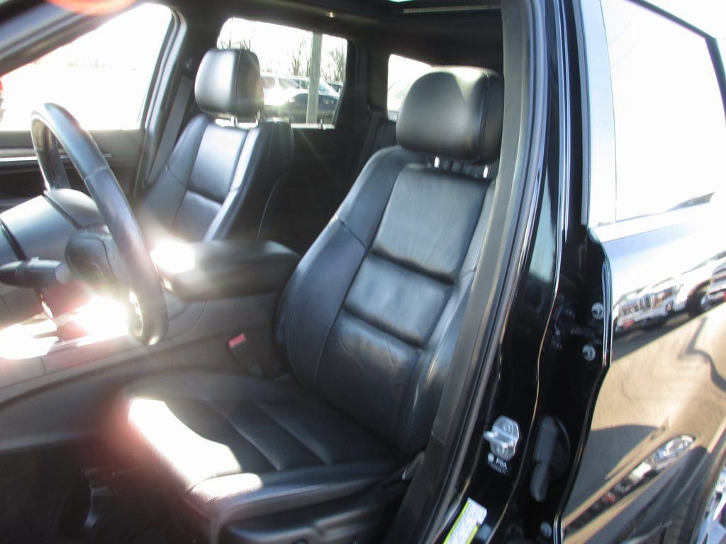 Used 2022 Jeep Grand Cherokee Limited w/ Trailer Tow Group IV image 19