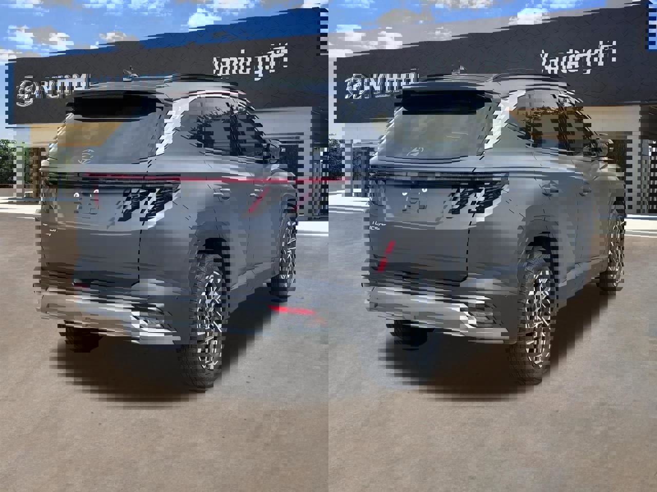 Used 2025 Hyundai Tucson Limited image 14