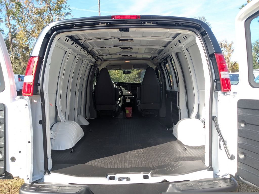 New 2025 Chevrolet Express 2500 w/ Driver Convenience Package RWD image 13