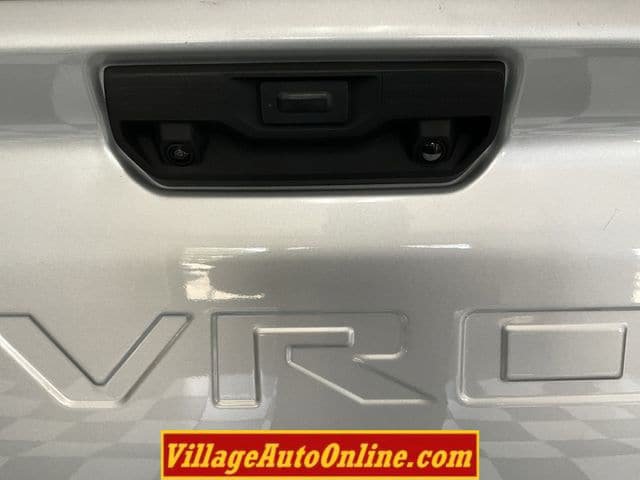 Used 2021 Chevrolet Silverado 2500 LT w/ Convenience Package AWD/4WD image 29