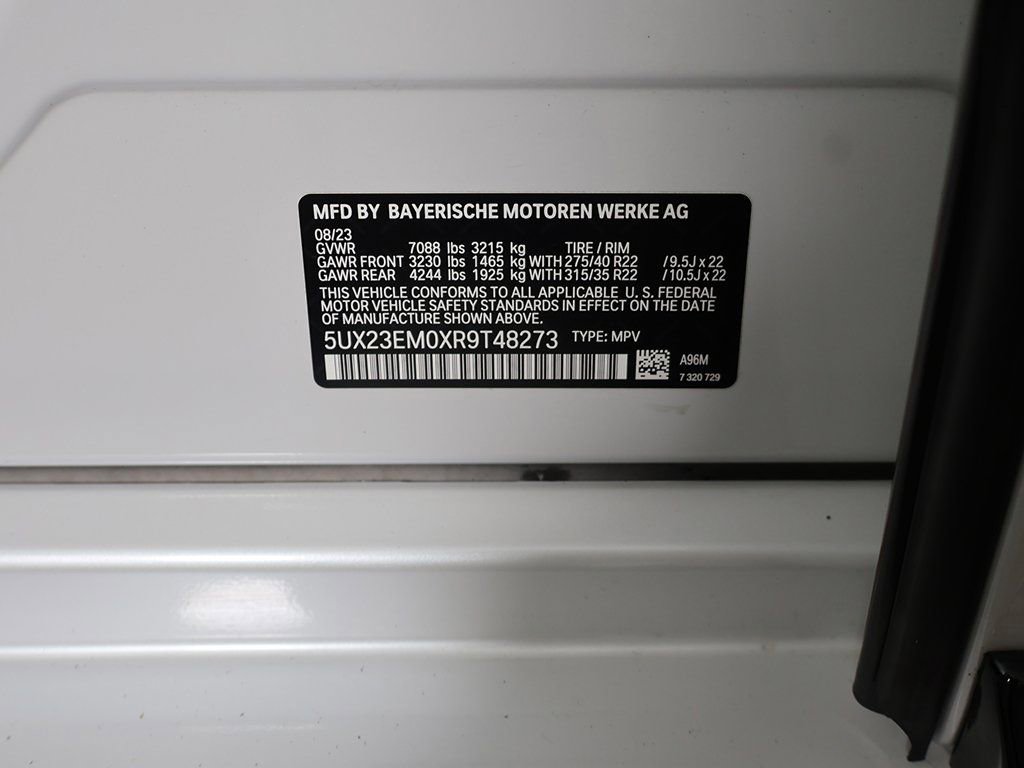 Used 2024 BMW X7 xDrive40i w/ Executive Package image 67