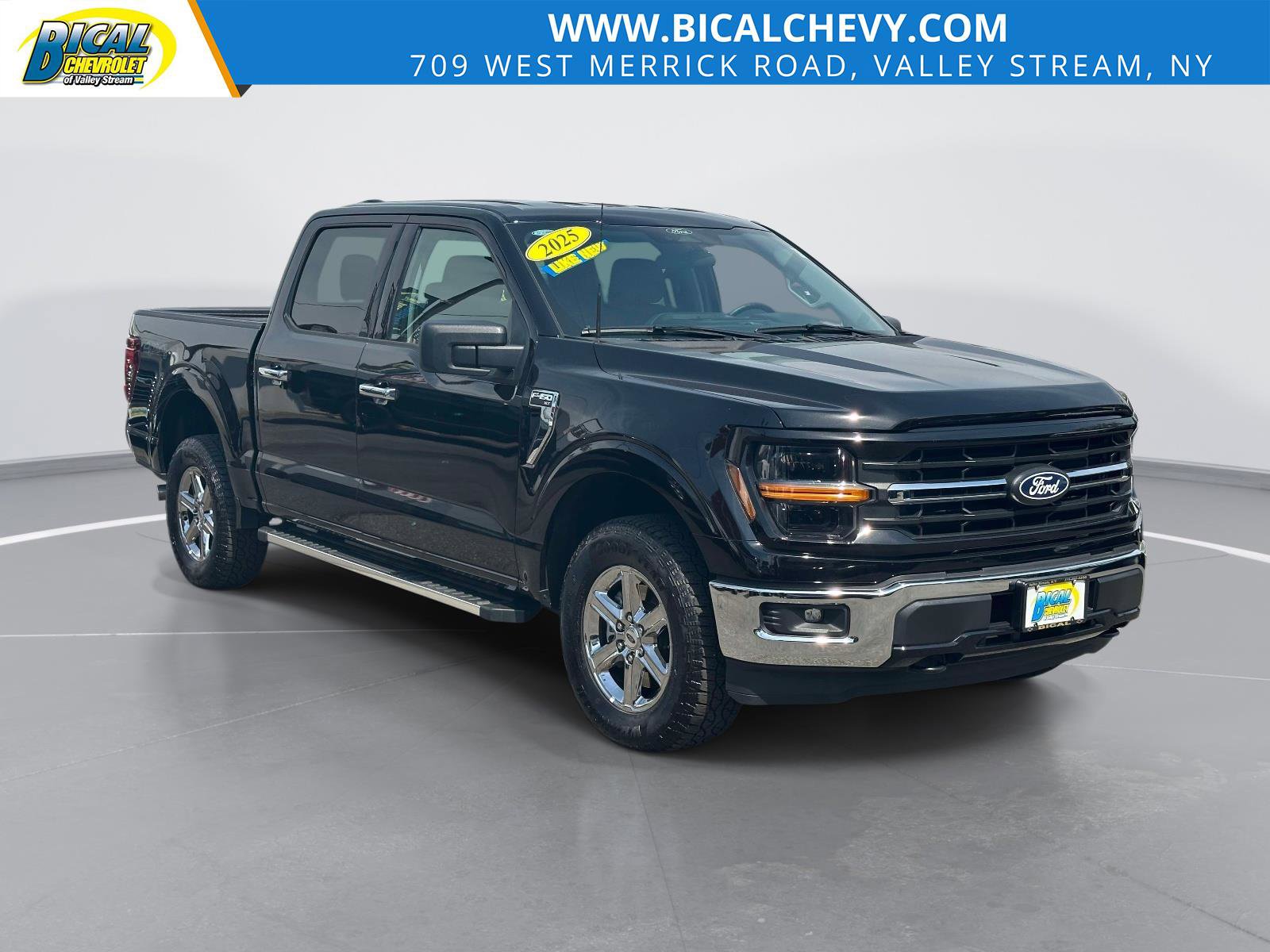Used 2025 Ford F150 XLT w/ Equipment Group 301A Standard AWD/4WD image 1