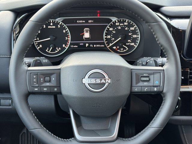 New 2026 Nissan Pathfinder SV image 17