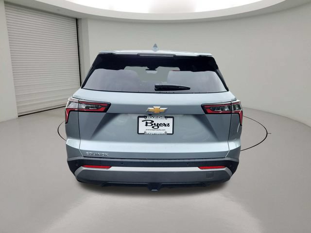 New 2027 Chevrolet Equinox LT w/ LPO, Floor Liner Package FWD image 6