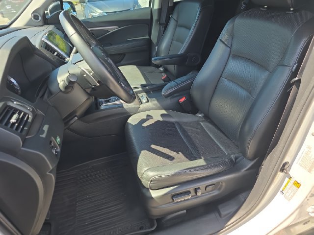 Used 2020 Honda Ridgeline RTL image 11