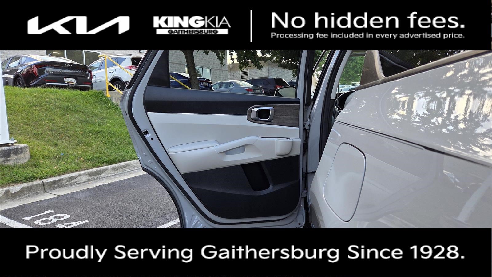Certified 2023 Kia Sorento S w/ Panoramic Sunroof Package AWD/4WD image 30