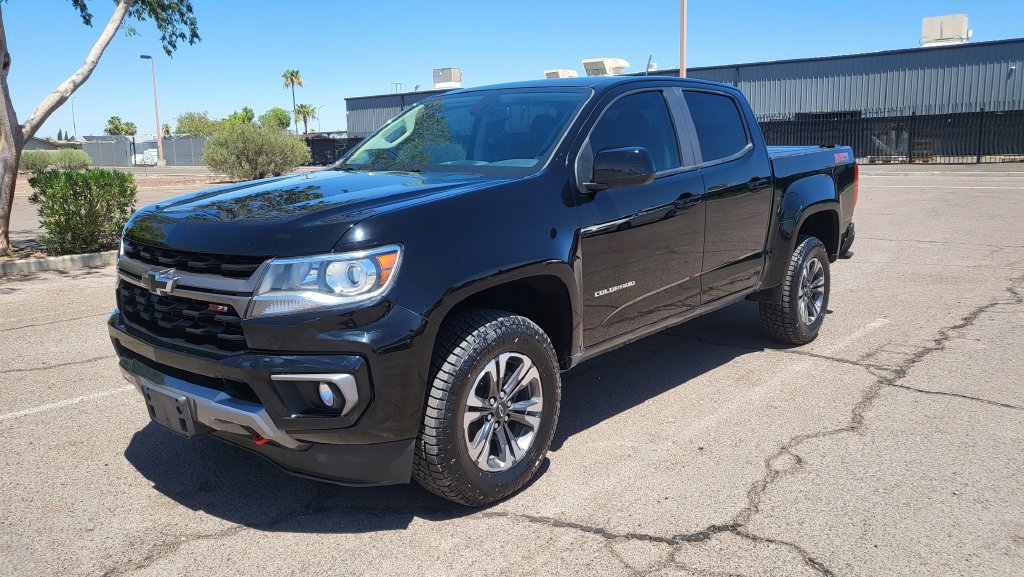 Used 2022 Chevrolet Colorado Z71 AWD/4WD image 4