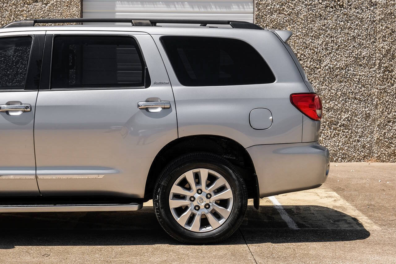 Used 2017 Toyota Sequoia Platinum AWD/4WD image 13