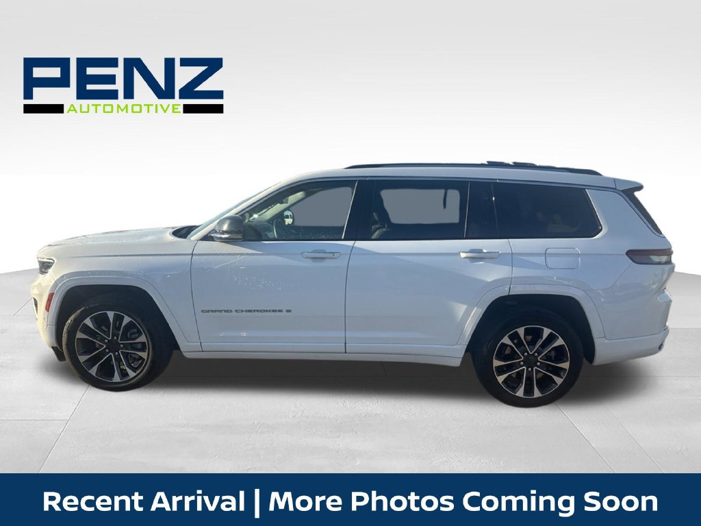 Used 2021 Jeep Grand Cherokee L Overland w/ Luxury Tech Group IV AWD/4WD image 11