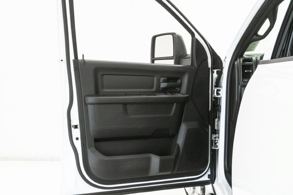 New 2027 RAM 3500 Tradesman AWD/4WD image 10