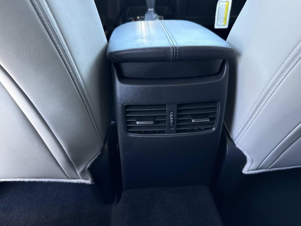 Certified 2025 MAZDA CX-30 AWD 2.5 S w/ Preferred Package image 23