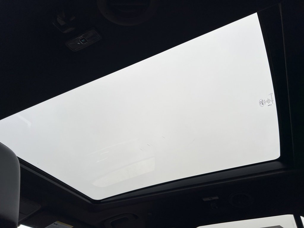 New 2026 Ford Explorer ST-Line w/ ST-Line Street Pack image 32