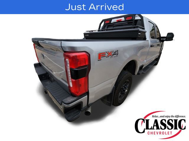Used 2024 Ford F250 XL w/ STX Appearance Package AWD/4WD image 6