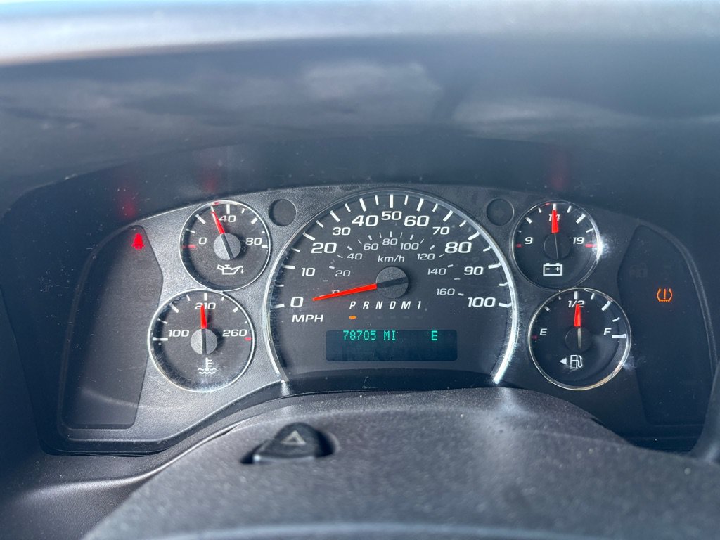 Used 2016 Chevrolet Express 3500 LS RWD image 15