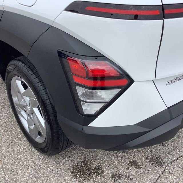 Certified 2026 Hyundai Kona SE AWD/4WD image 48