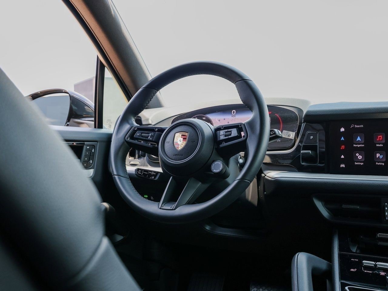 Certified 2025 Porsche Cayenne image 25