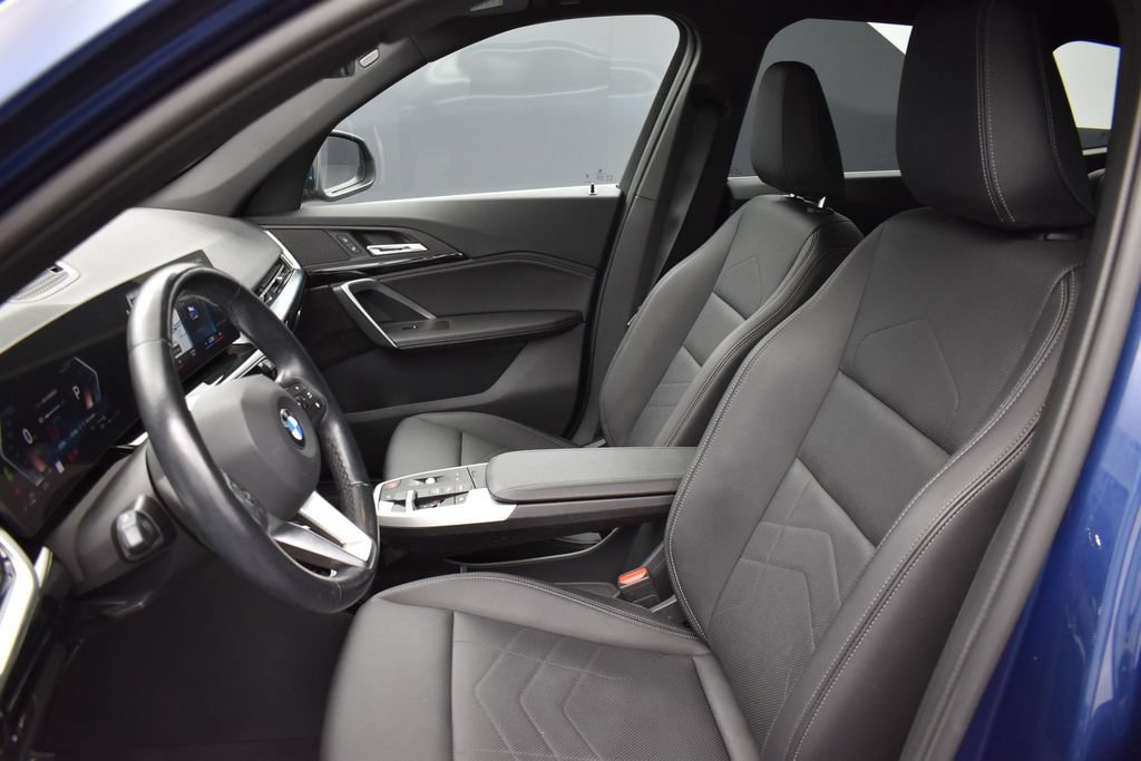 Used 2023 BMW X1 xDrive28i AWD/4WD image 11