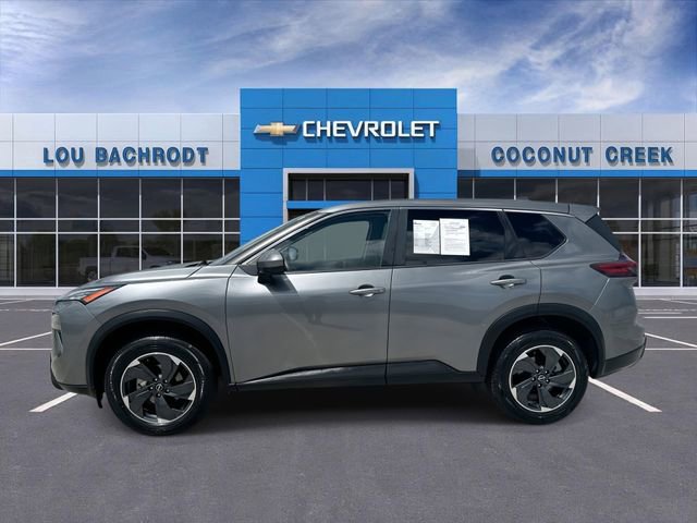 Used 2024 Nissan Rogue SV image 5
