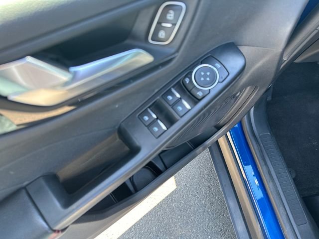 Used 2023 Ford Escape ST-Line AWD/4WD image 10