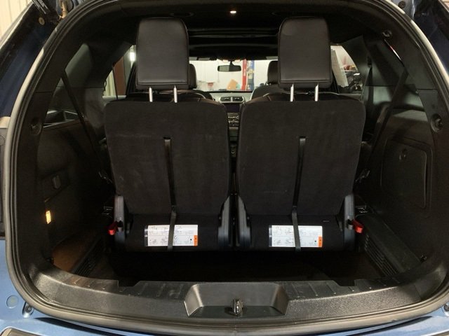Used 2019 Ford Explorer XLT w/ Equipment Group 202A image 26