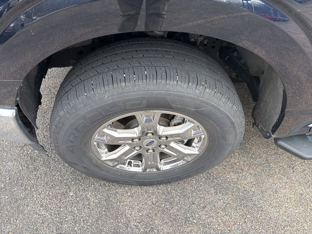 Used 2021 Ford F150 XLT w/ Equipment Group 302A High image 11