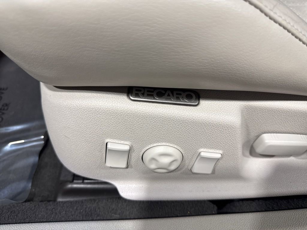 Used 2011 Cadillac CTS V image 37