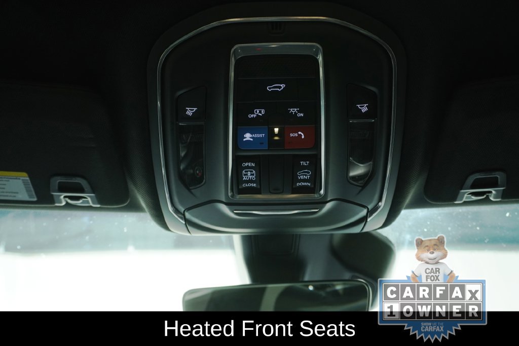 Used 2025 Jeep Grand Cherokee Altitude AWD/4WD image 20