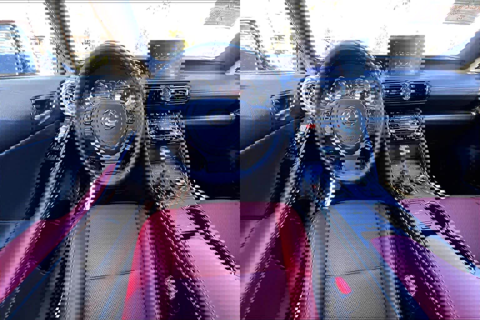 Used 2024 Lexus IS 350 F Sport image 5