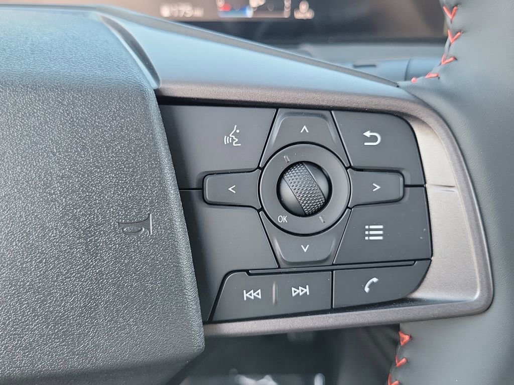 New 2026 Nissan Sentra SR w/ Floor Mat Package image 6